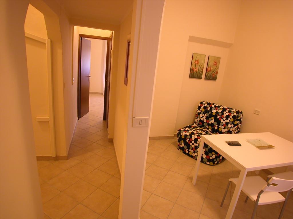 Guest House Roma Prato Habitación foto